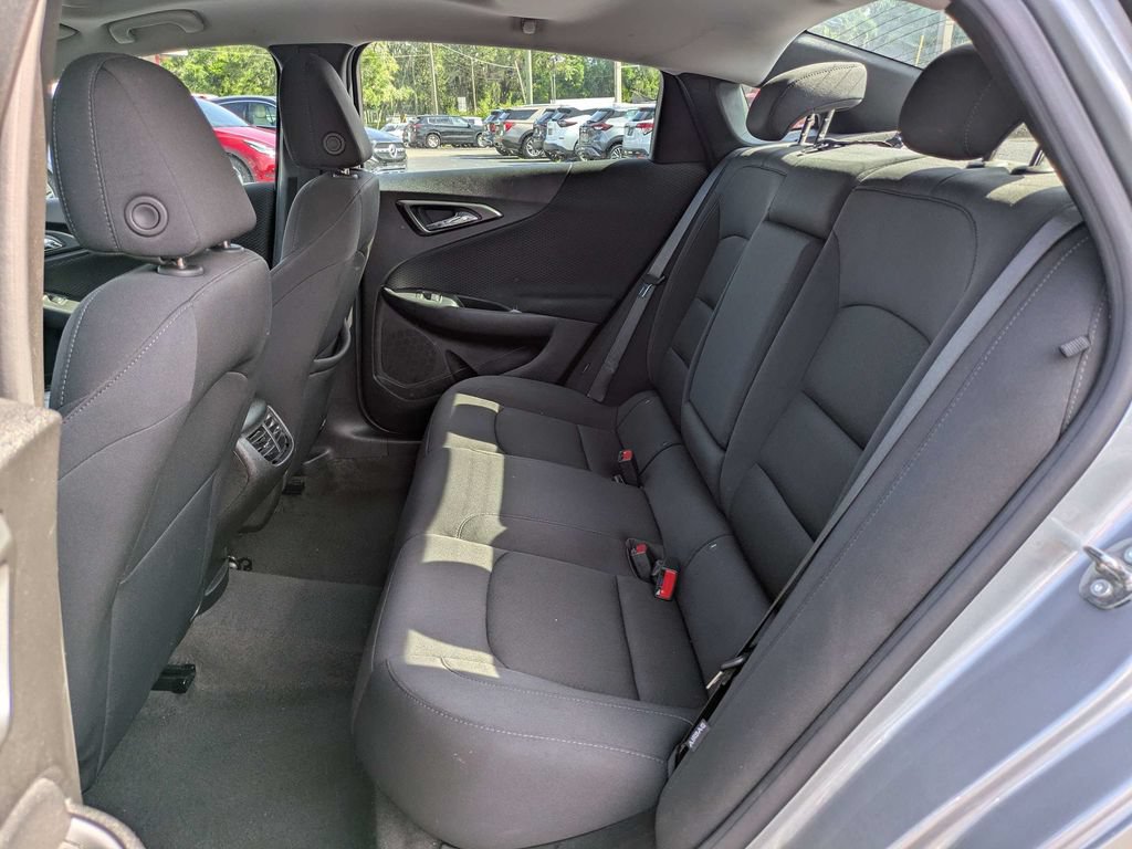 Used 2024 Chevrolet Malibu LT FWD image 13