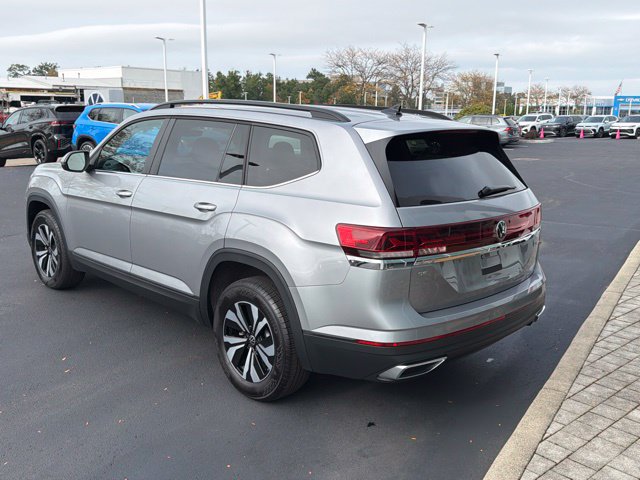 Certified 2025 Volkswagen Atlas SE AWD/4WD image 11