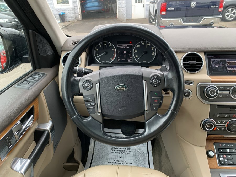 Used 2016 Land Rover LR4 HSE image 16