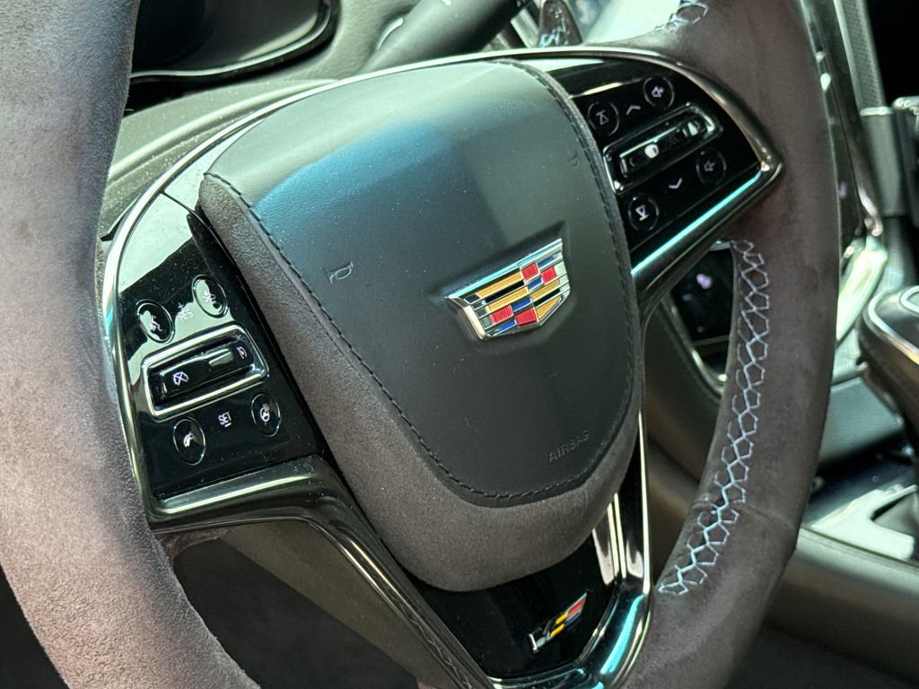 Used 2019 Cadillac CTS V w/ Carbon Fiber Package RWD image 25