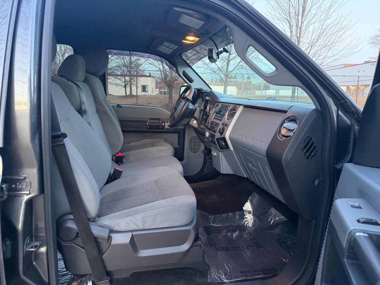 Used 2015 Ford F250 XLT w/ XLT Premium Package image 17