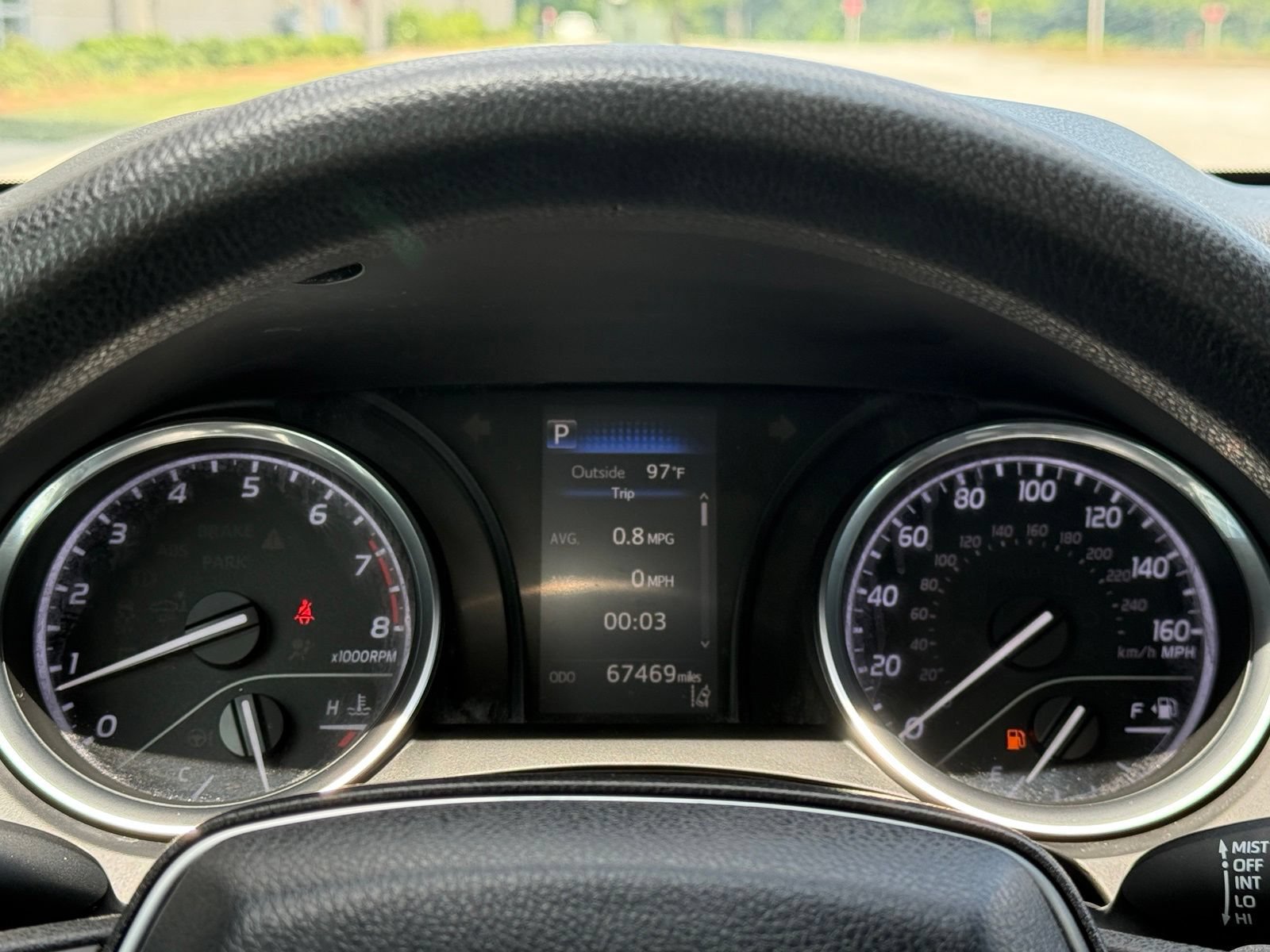 Used 2018 Toyota Camry LE FWD image 28