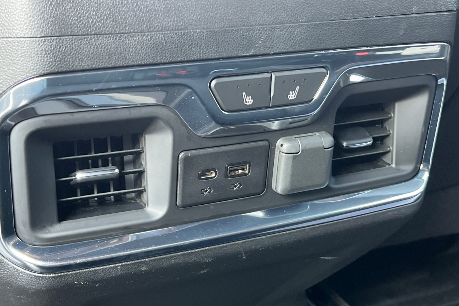 Used 2021 GMC Sierra 2500 AT4 w/ Gooseneck/5TH Wheel Package image 16