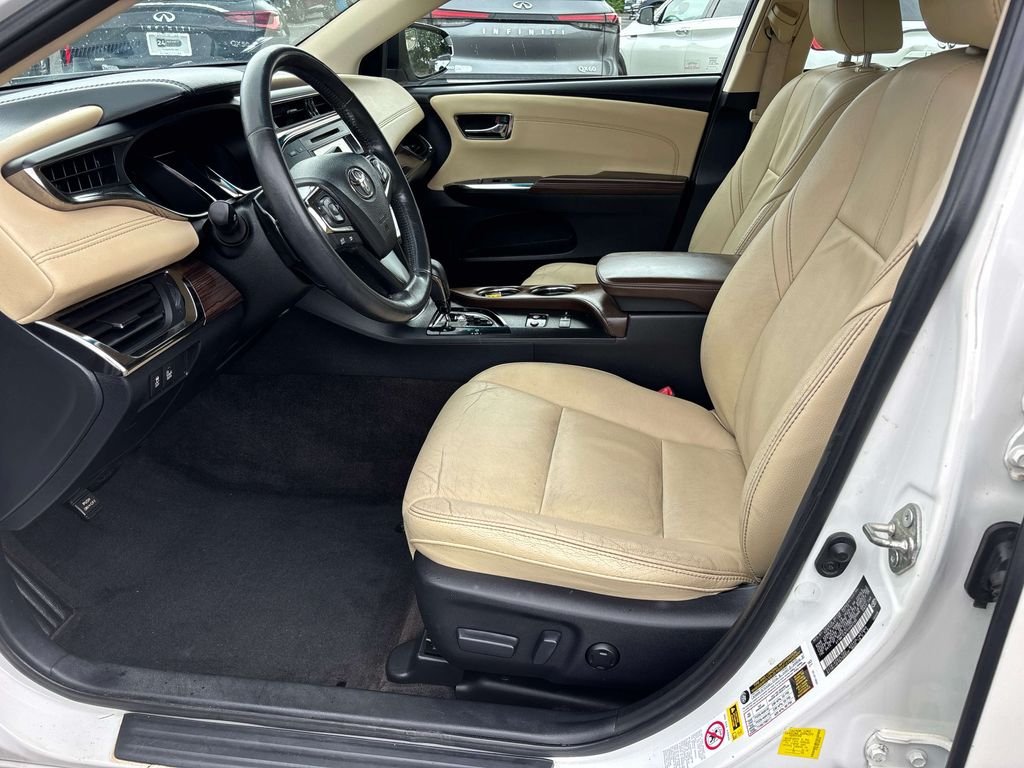 Used 2014 Toyota Avalon XLE Touring FWD image 8