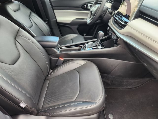 Used 2025 Jeep Compass Limited w/ Elite Group AWD/4WD image 10