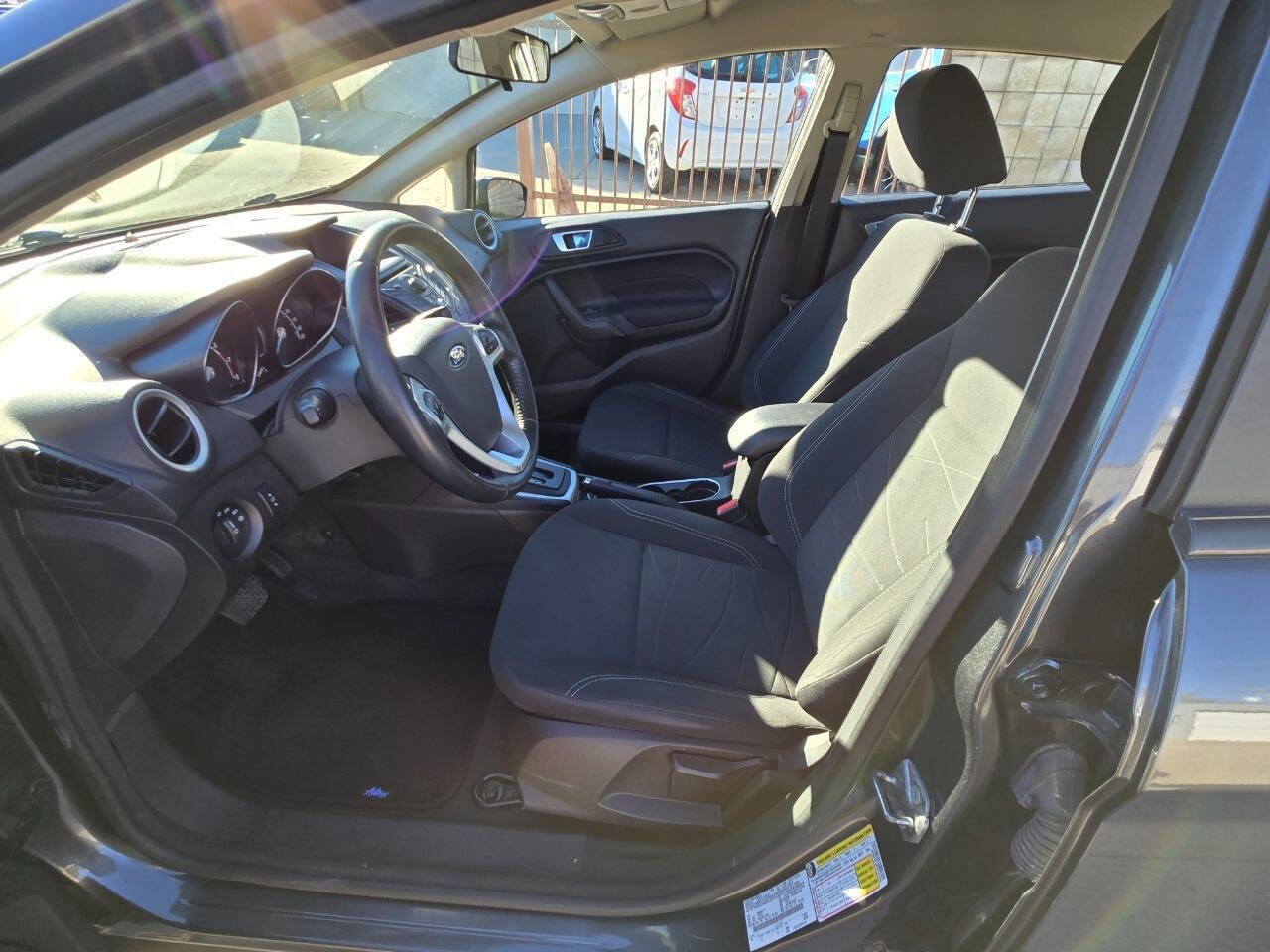 Used 2015 Ford Fiesta SE w/ Comfort Package image 19