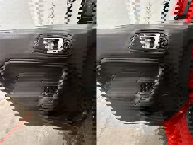 Used 2014 Ford Fiesta SE w/ Equipment Group 201A image 14