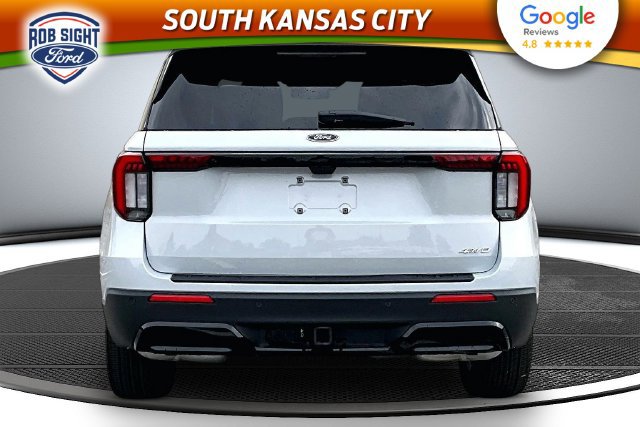 New 2026 Ford Explorer ST-Line w/ ST-Line Street Pack AWD/4WD image 4