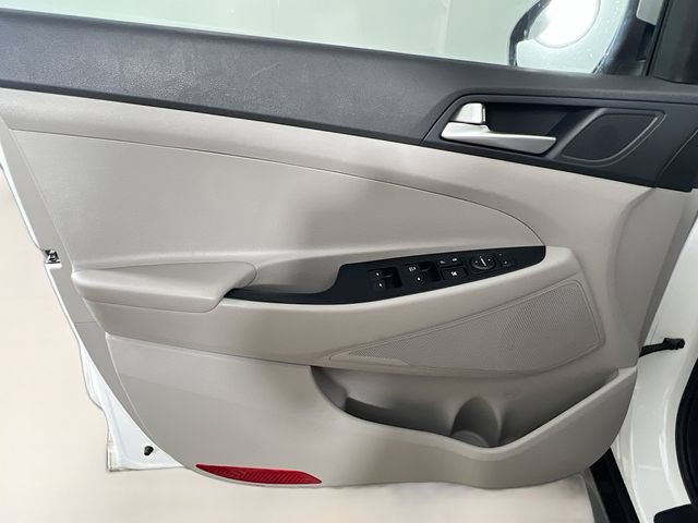 Used 2020 Hyundai Tucson SE AWD/4WD image 28