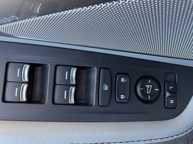 Used 2019 Acura RDX w/ Technology Package AWD/4WD image 19
