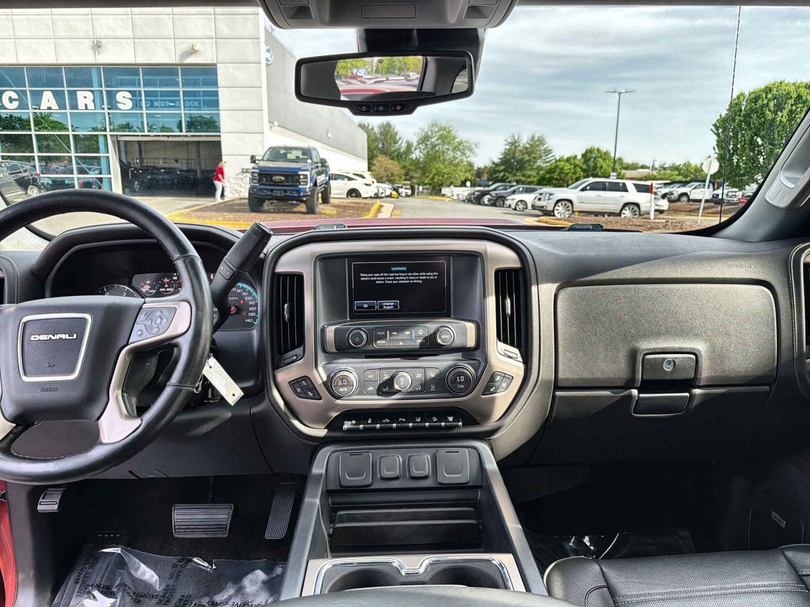 Used 2018 GMC Sierra 2500 Denali w/ Duramax Plus Package AWD/4WD image 21