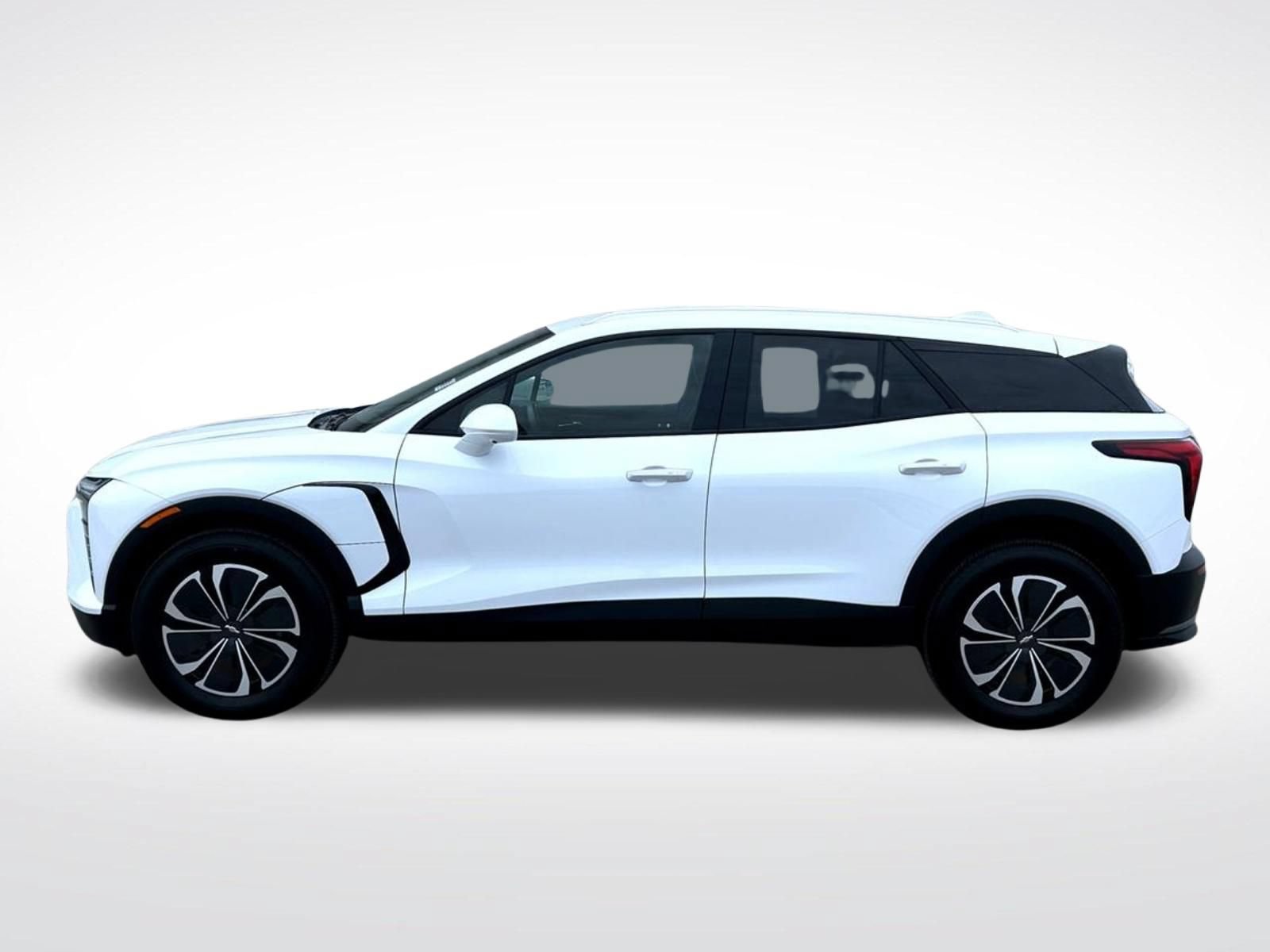 Used 2024 Chevrolet Blazer EV LT AWD/4WD image 9
