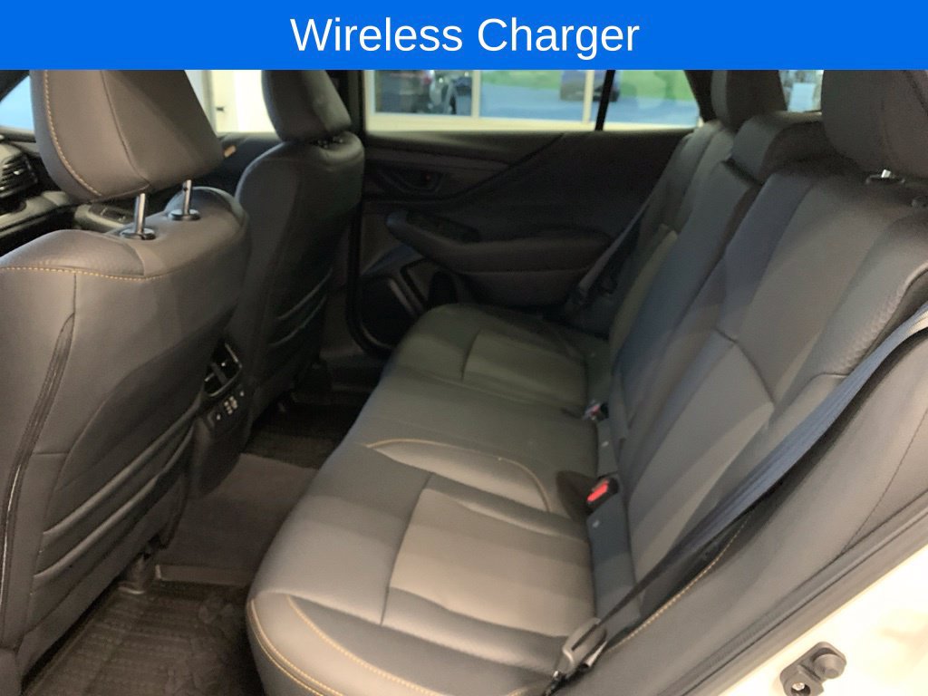 Used 2025 Subaru Outback Wilderness AWD/4WD image 12