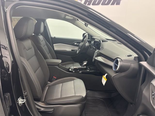 New 2026 Chevrolet Trax LT w/ Driver Confidence Package image 26