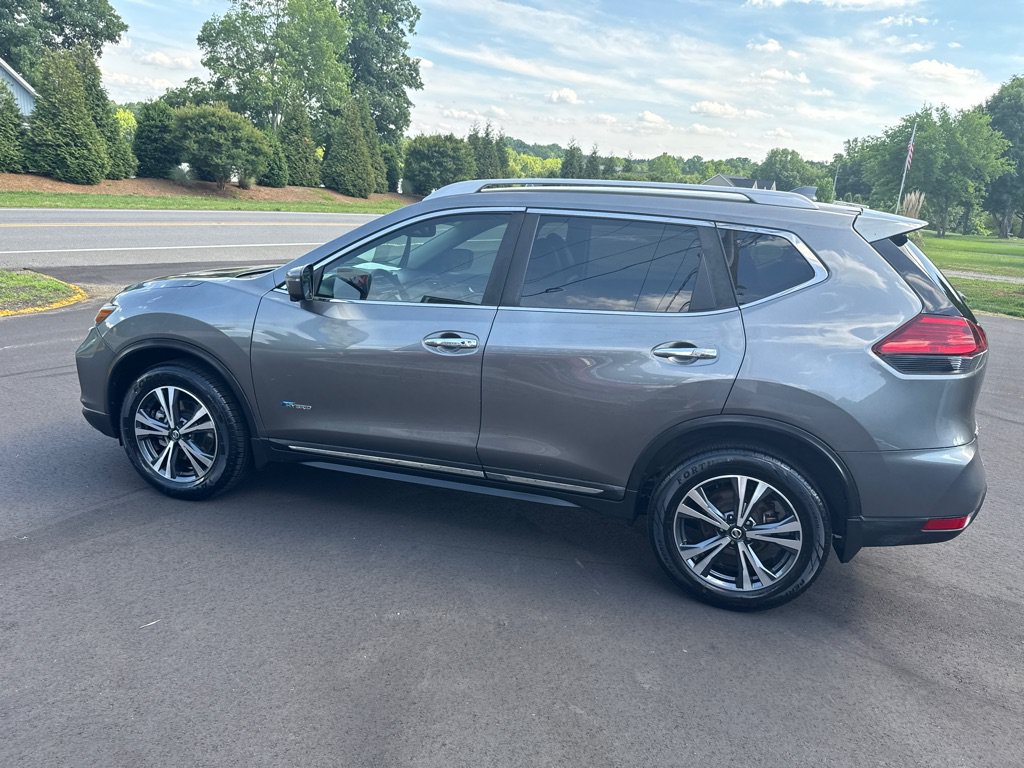 Used 2017 Nissan Rogue SL AWD/4WD image 5