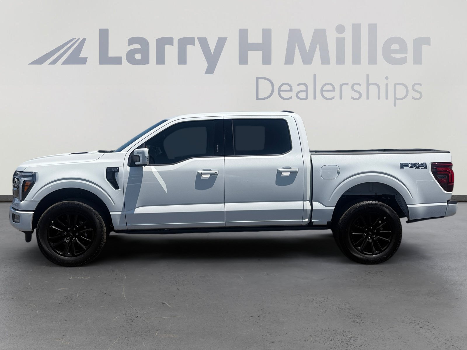 Used 2026 Ford F150 Platinum w/ Equipment Group 702A High AWD/4WD image 2
