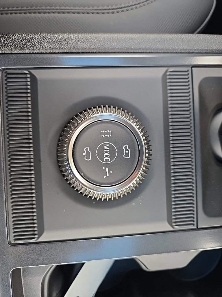 Used 2024 GMC Hummer EV 3X w/ Omega Edition AWD/4WD image 29
