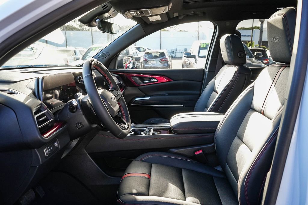 New 2026 Chevrolet Traverse RS FWD image 18