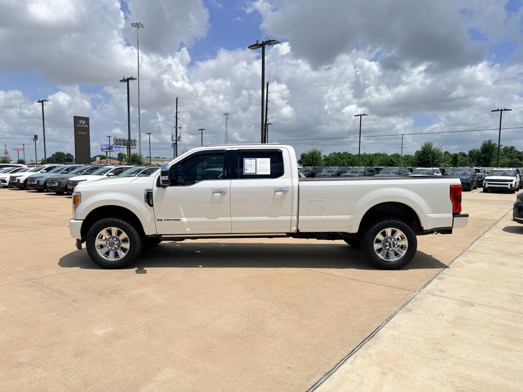 Used 2018 Ford F350 Platinum w/ Platinum Ultimate Package AWD/4WD image 9