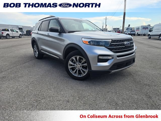 Used 2024 Ford Explorer XLT w/ Equipment Group 202A AWD/4WD image 1