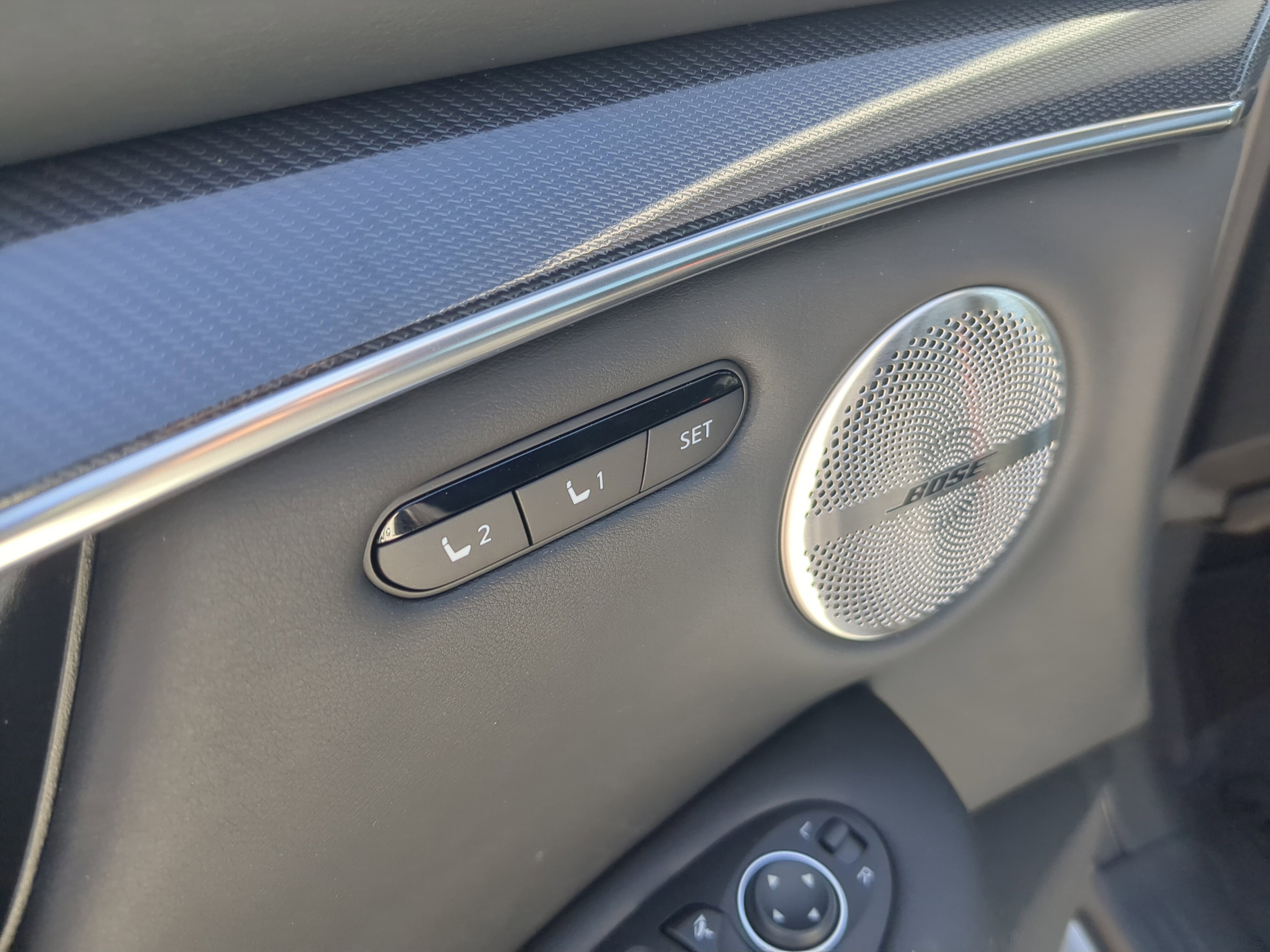 New 2025 INFINITI QX50 Sport image 18