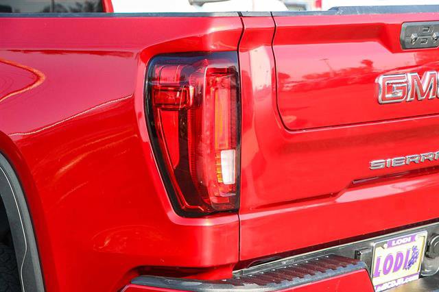 Used 2025 GMC Sierra 1500 AT4 w/ AT4 Premium Package image 11