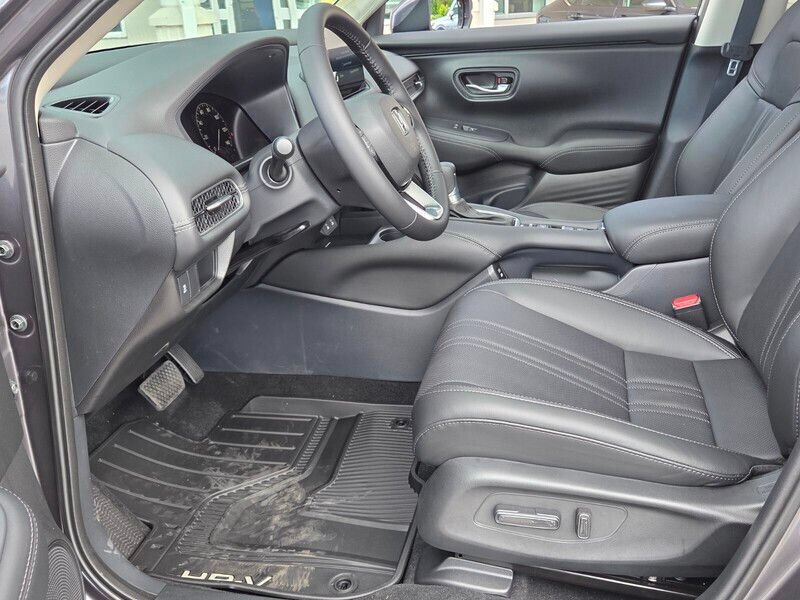 New 2027 Honda HR-V EX-L image 9