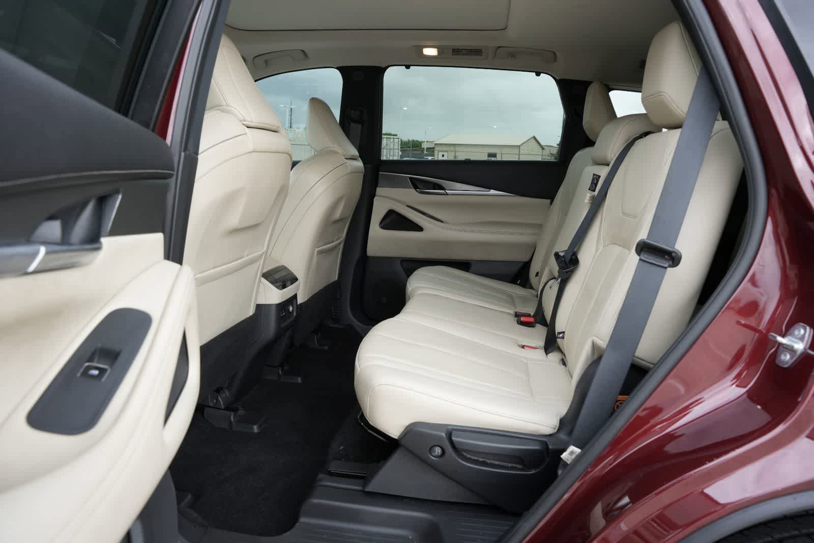 Used 2022 INFINITI QX60 Luxe w/ Cargo Package FWD image 20