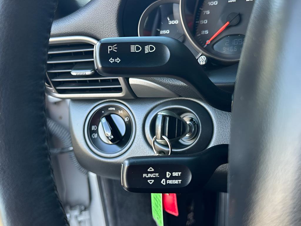 Used 2006 Porsche 911 Carrera image 31