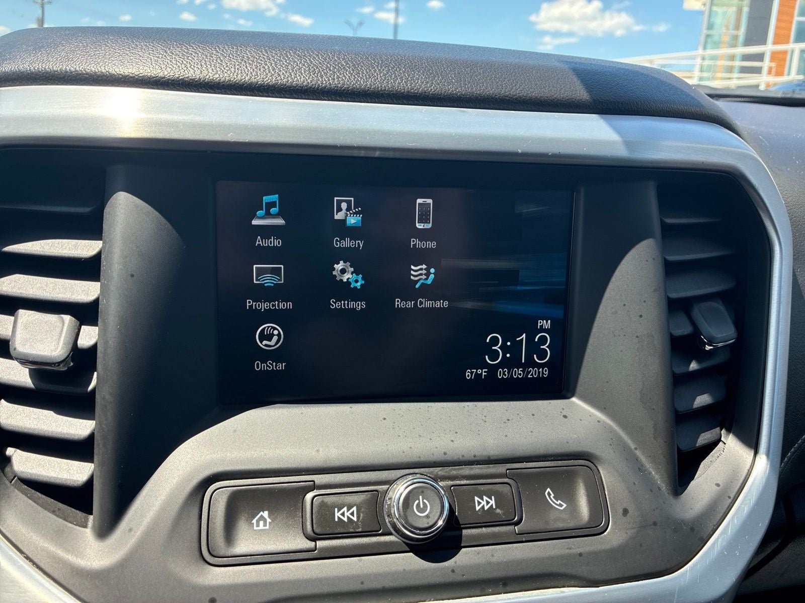 Used 2019 GMC Acadia SLE AWD/4WD image 22