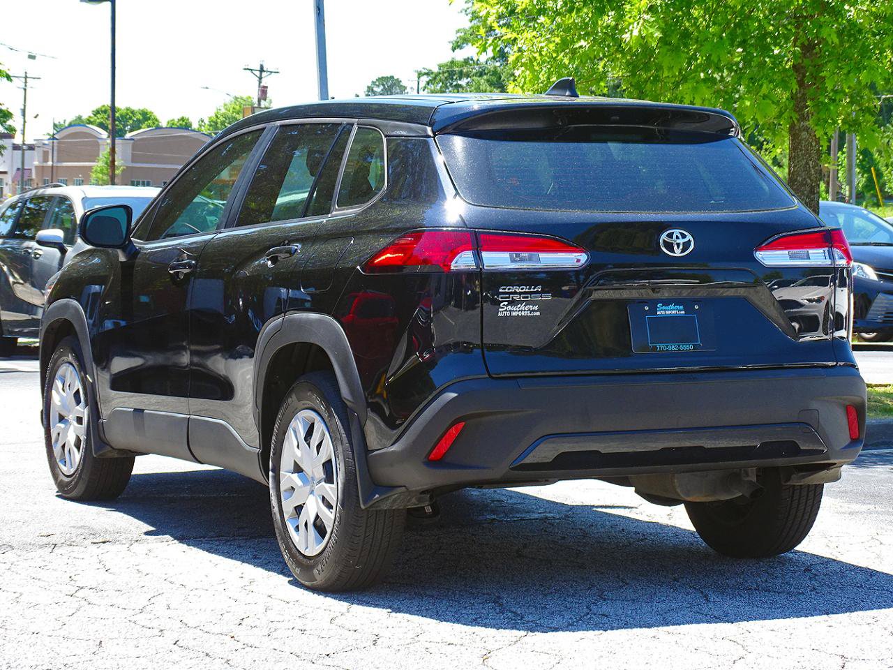 Used 2024 Toyota Corolla Cross L FWD image 13