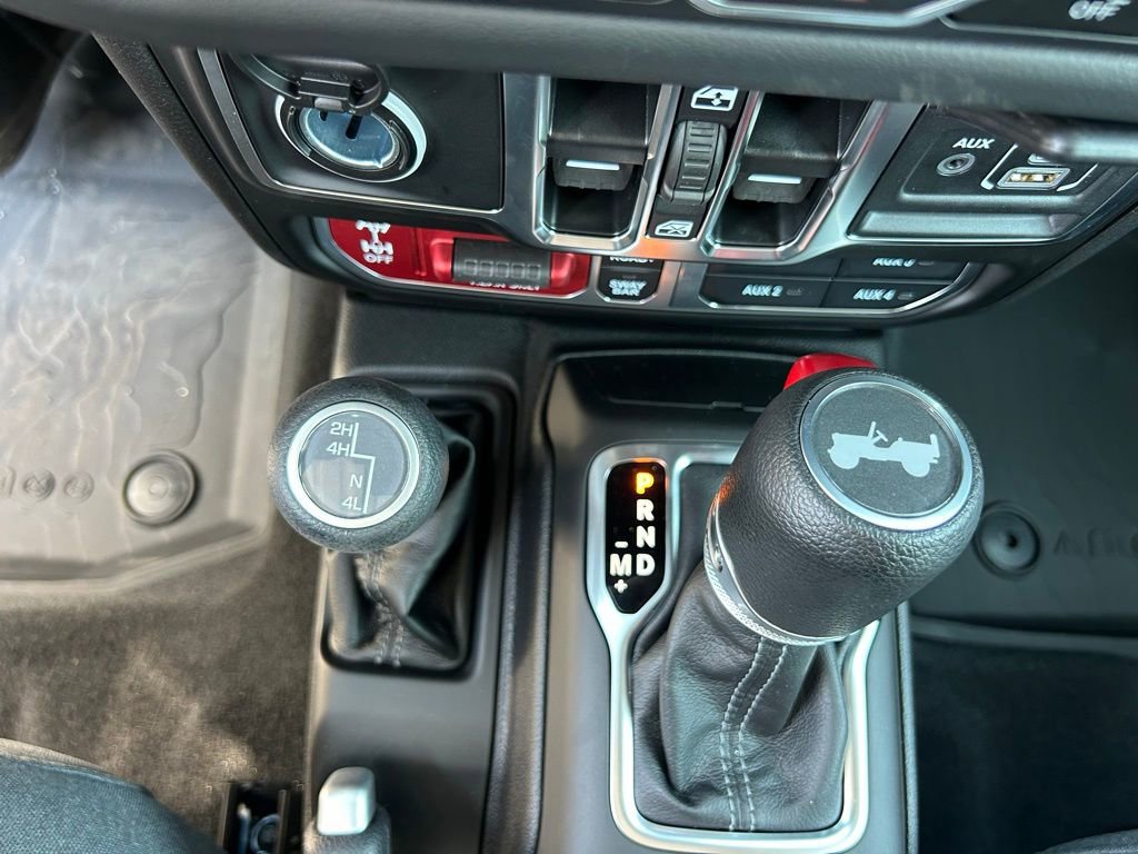 New 2025 Jeep Wrangler Unlimited Rubicon image 36
