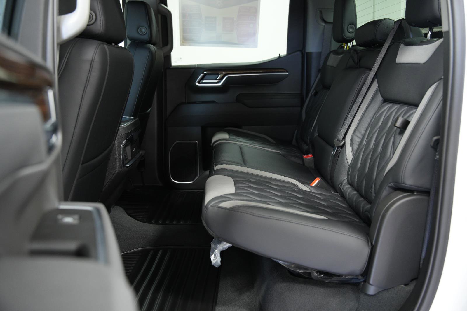 New 2026 GMC Sierra 1500 Elevation AWD/4WD image 24