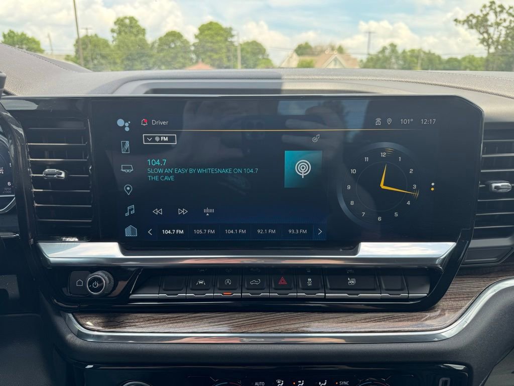 Used 2024 Chevrolet Silverado 1500 RST image 10