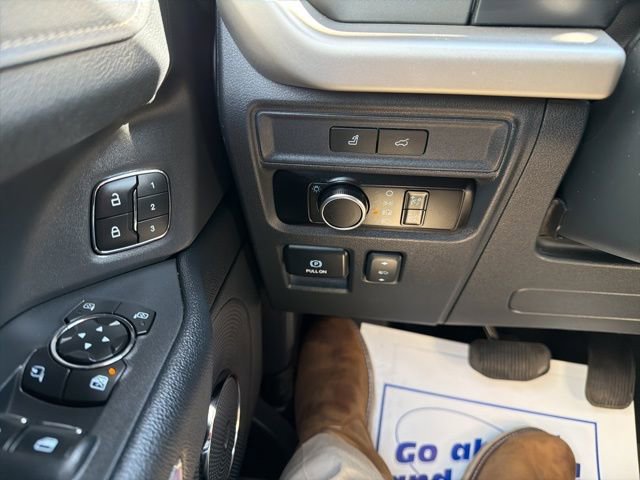 Used 2024 Ford Expedition Max XLT AWD/4WD image 21