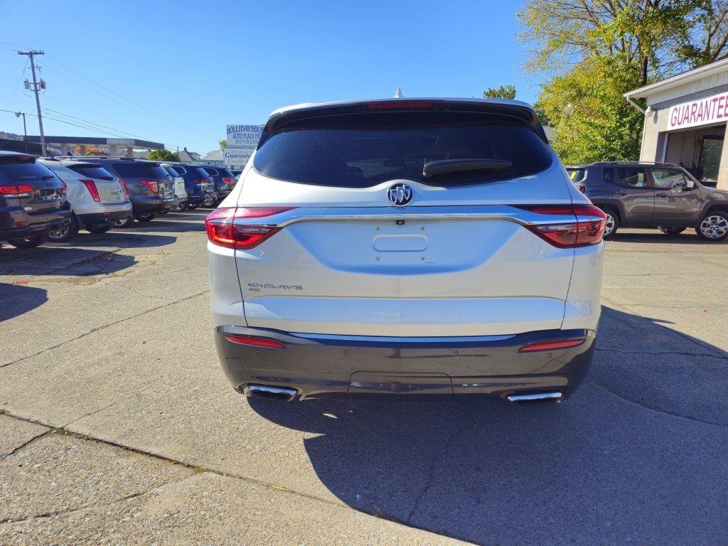 Used 2021 Buick Enclave Essence w/ Sound and Sites Package AWD/4WD image 8