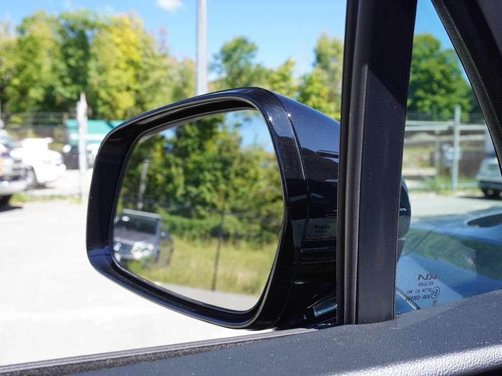 Used 2023 Kia Sorento S w/ Panoramic Sunroof Package AWD/4WD image 41