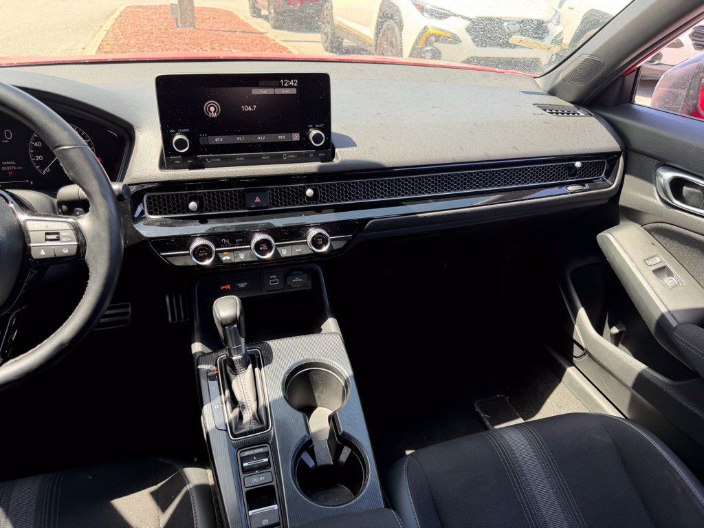 Used 2023 Honda Civic Sport image 19