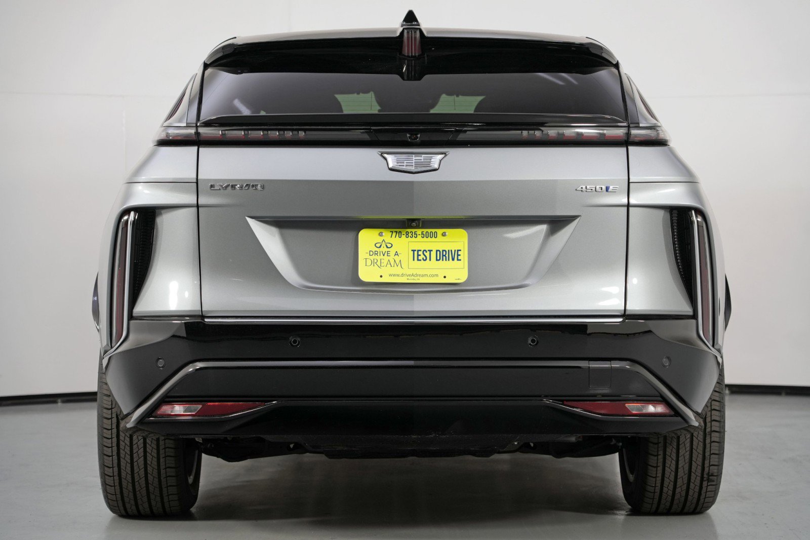 Used 2025 Cadillac Lyriq Luxury image 10