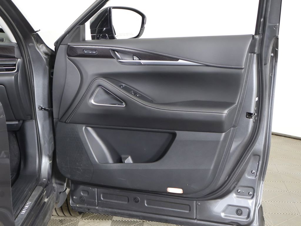 Used 2022 INFINITI QX60 Sensory image 32