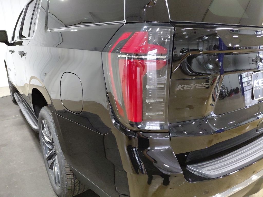 New 2026 Chevrolet Suburban LS w/ LS Custom Edition AWD/4WD image 16