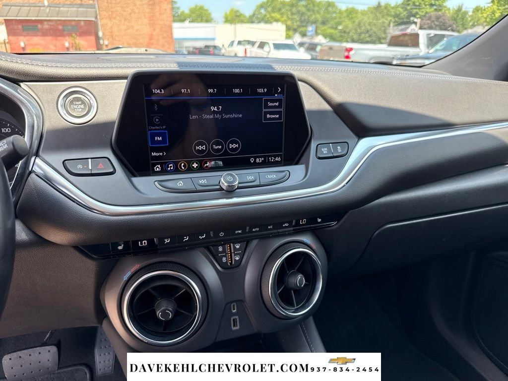 Used 2022 Chevrolet Blazer LT FWD image 16
