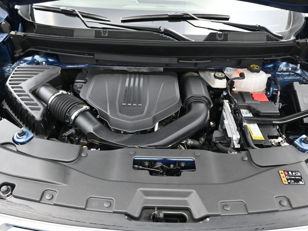 Certified 2024 GMC Acadia Denali image 29