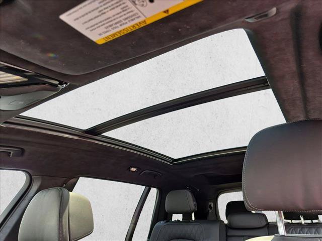 Used 2024 BMW X7 xDrive40i w/ M Sport Package AWD/4WD image 13