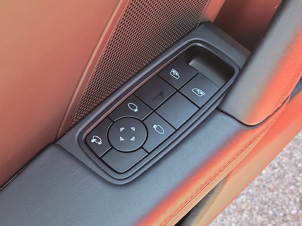 Certified 2025 Porsche 911 Turbo S AWD/4WD image 26