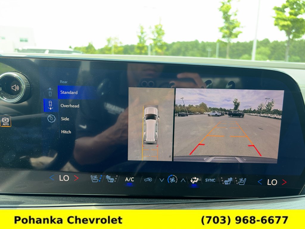 New 2026 Chevrolet Tahoe Premier w/ Sun And Tow Package AWD/4WD image 15