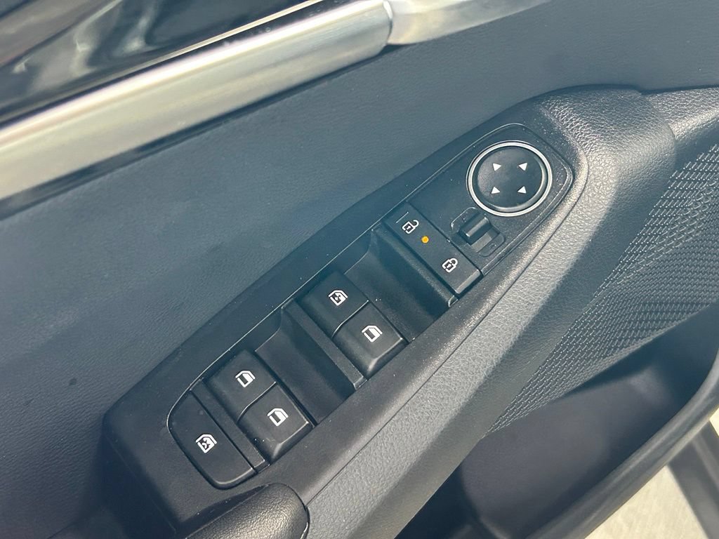 Used 2026 Kia Seltos S FWD image 19