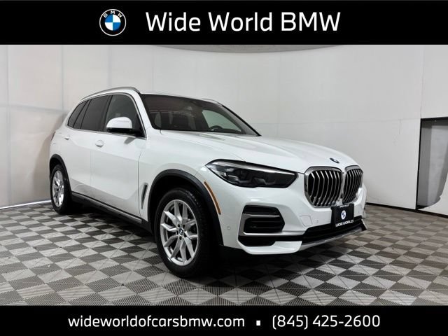 Used 2022 BMW X5 xDrive40i w/ Climate Comfort Package AWD/4WD image 1