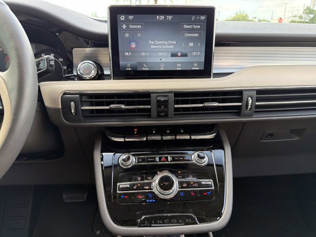 Certified 2022 Lincoln Corsair FWD w/ Equipment Group 101A image 31