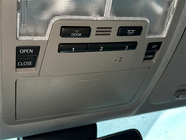 Used 2019 Toyota Highlander XLE image 33